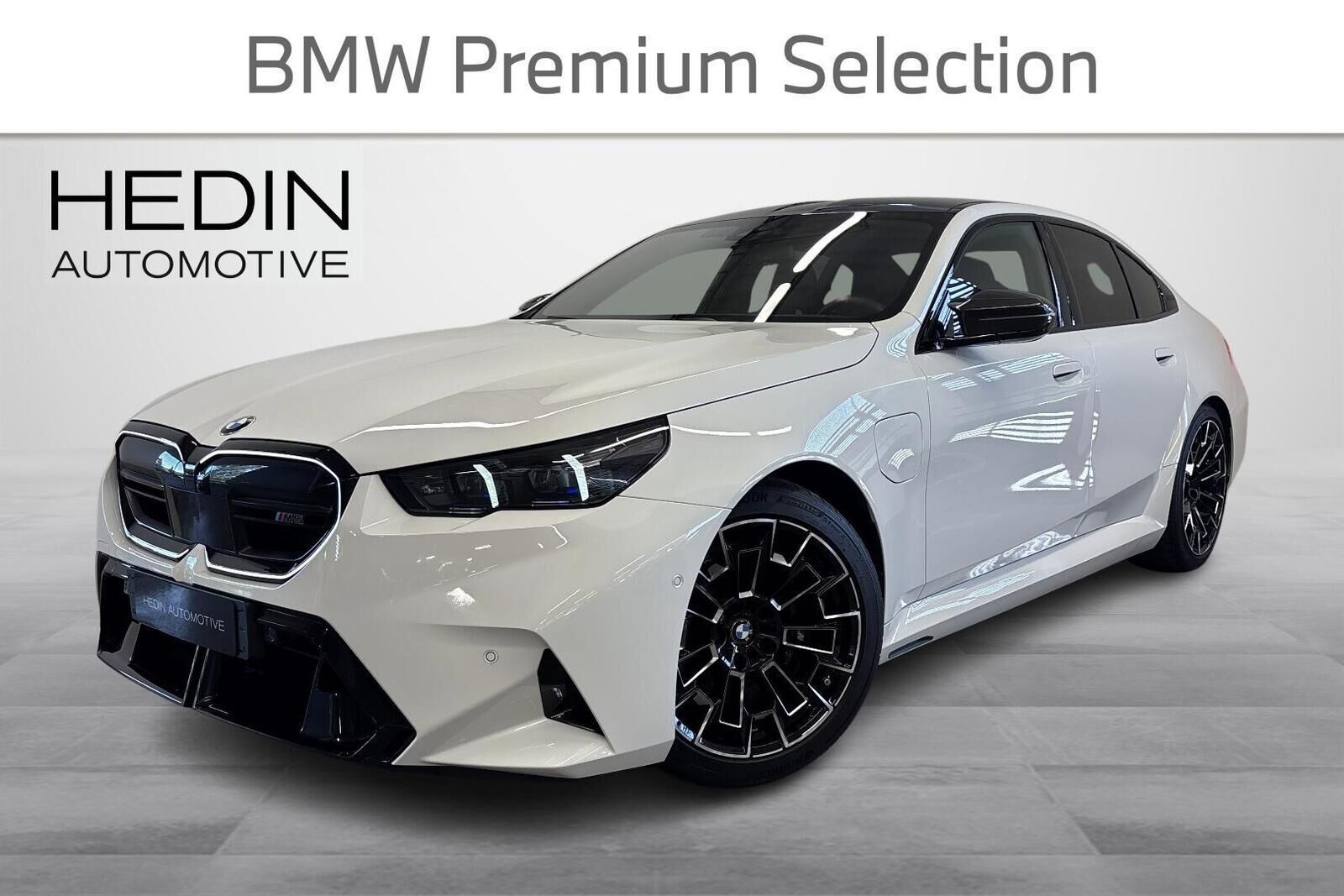 BMW M5 - TAU-68616