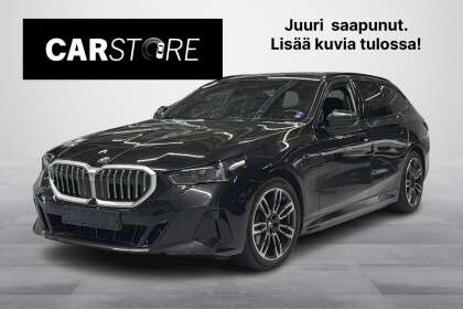 BMW 530 G61 Touring 530e A xDrive Charged Edition M Sport - TAW-22833