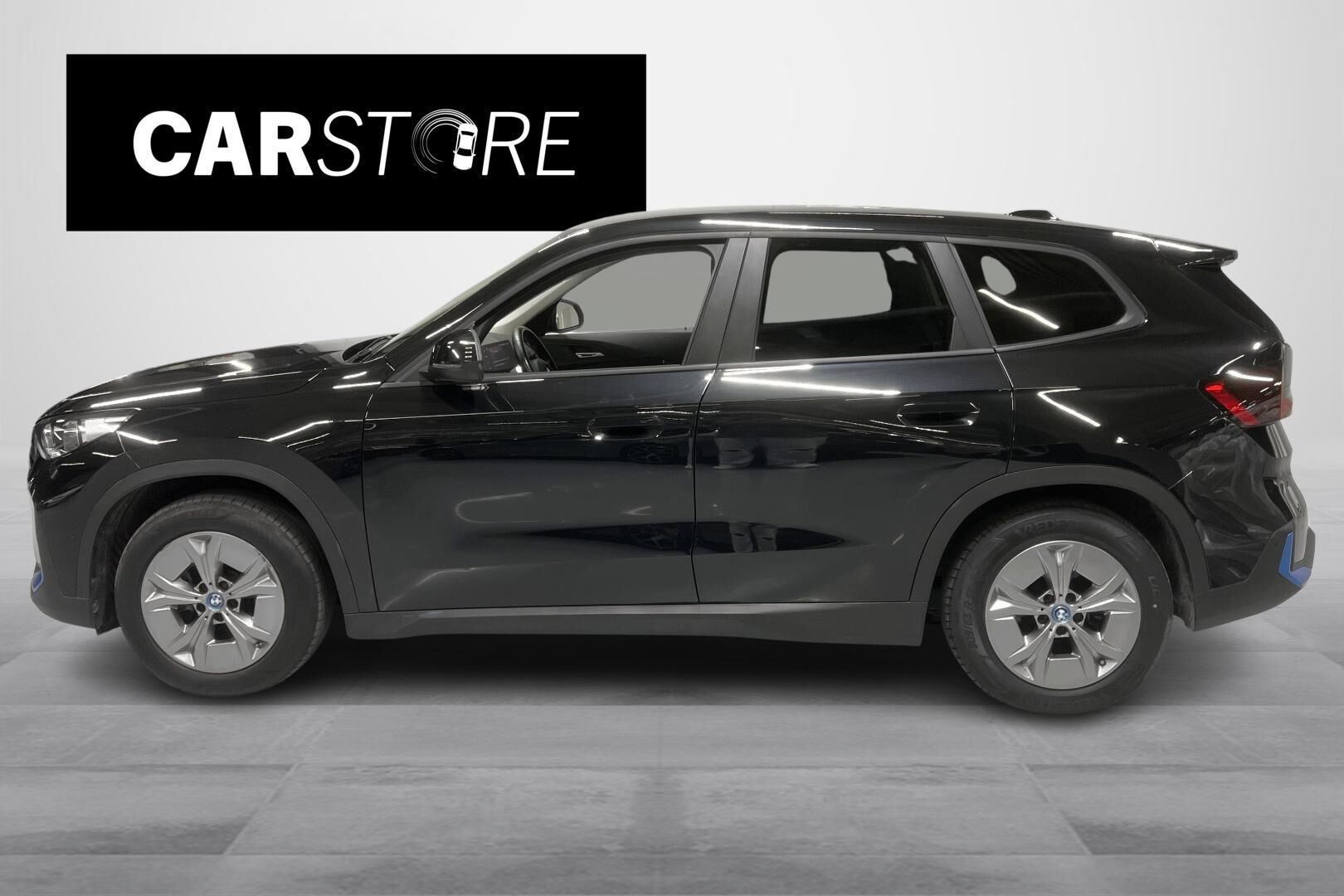 BMW iX1 U11 30 xDrive 2023, kuva 6/24