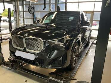 BMW IX1 U11 30 xDrive - TAY-73665