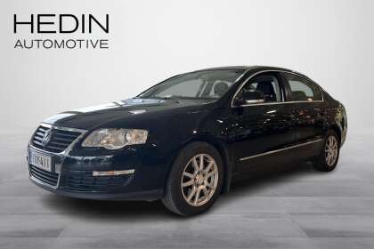 Volkswagen PASSAT Sedan Comfortline 1,4 TSI 90 kW DSG-automaatti - TUY-411