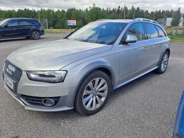 Audi A4 ALLROAD QUATTRO Land of quattro Edition 2,0 TDI 130kW quattro S tronic - TZH-141