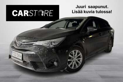 Toyota AVENSIS 1,6 D-4D Active Touring Sports // Webasto / Vakkari / Kamera / Kaistavahti / Koukku // - TZZ-384