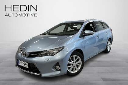 Toyota AURIS - UVG-939