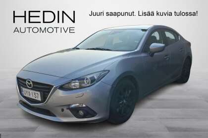 Mazda 3  - UYX-137