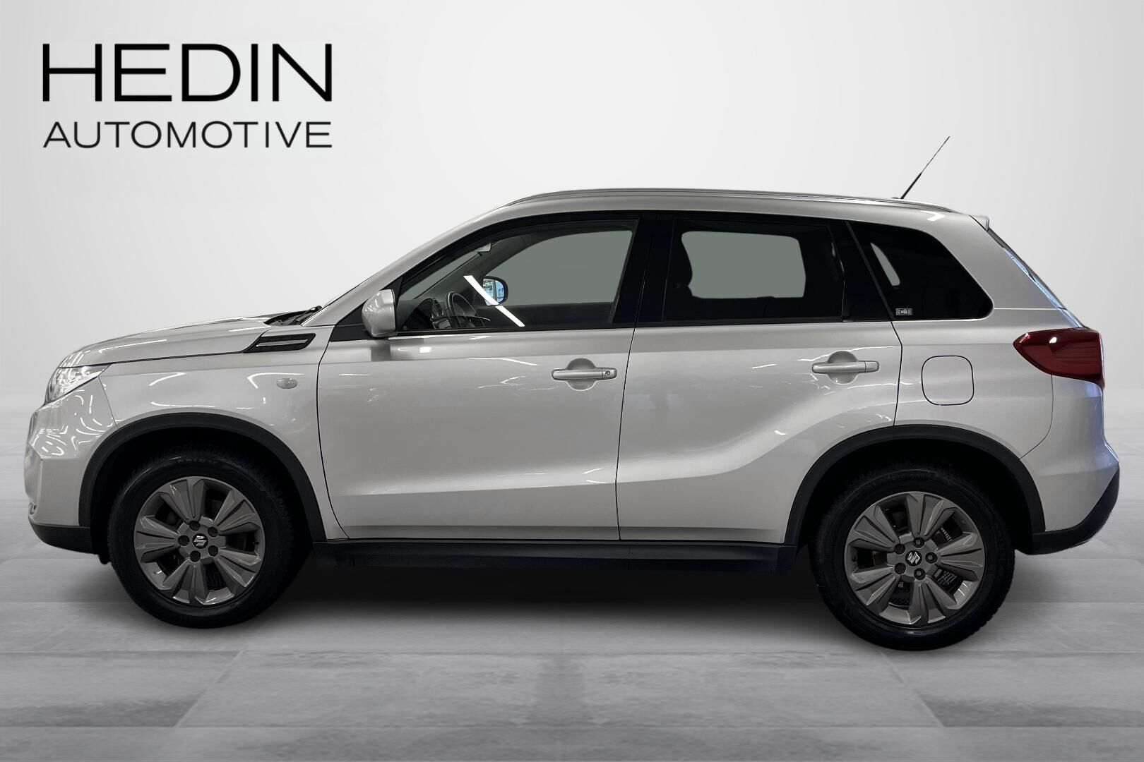 Suzuki Vitara 140 BOOSTERJET 4WD GL+ 6MT 2019, kuva 7/23