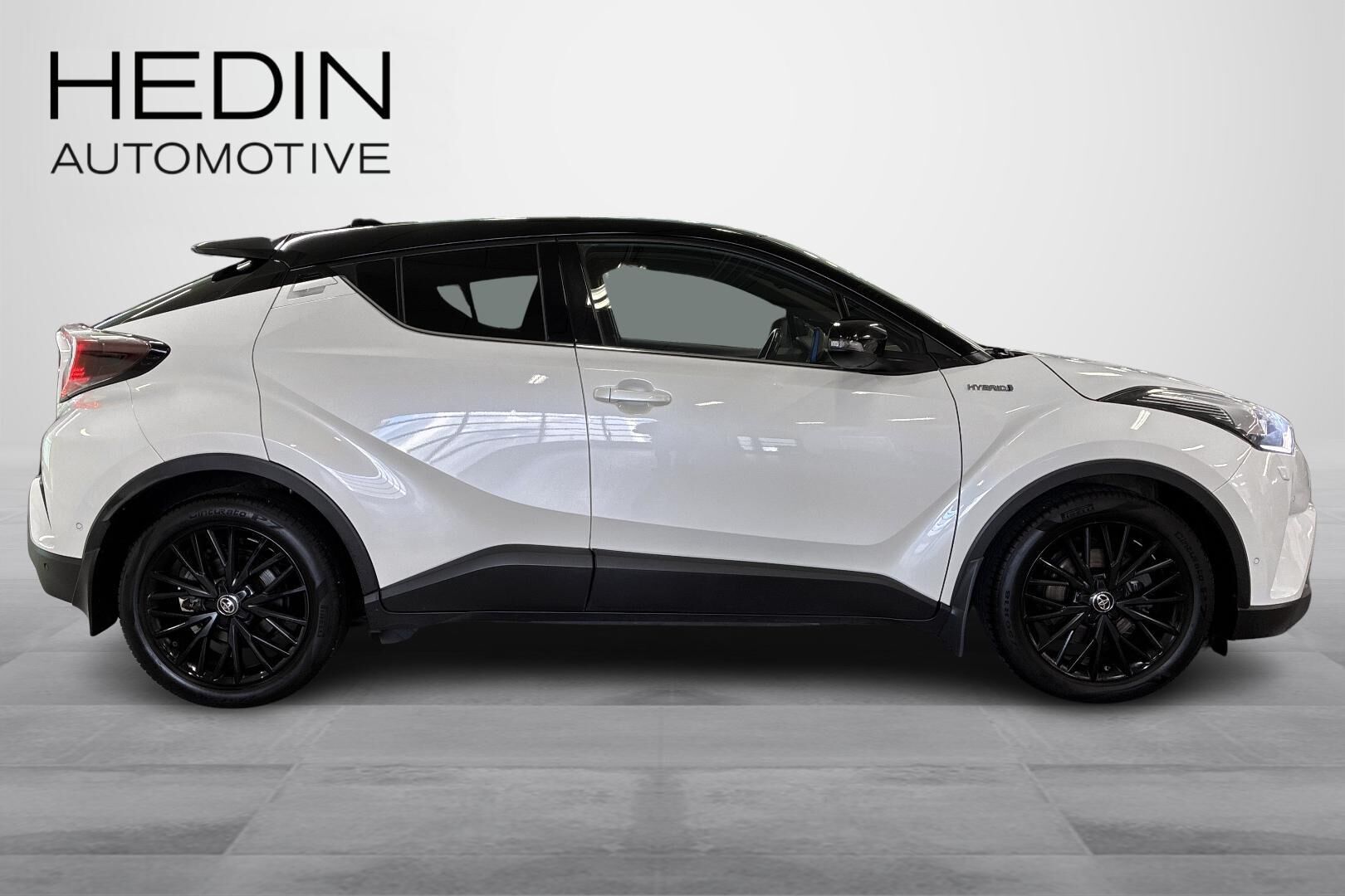 Toyota C-HR 1,8 Hybrid Style 2017, bild 6/25