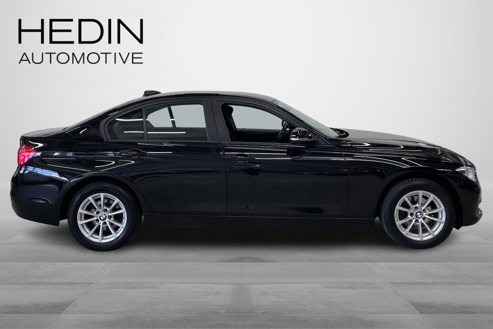 BMW 320 F30 Sedan 320i A xDrive Business 2017, bild 6/23