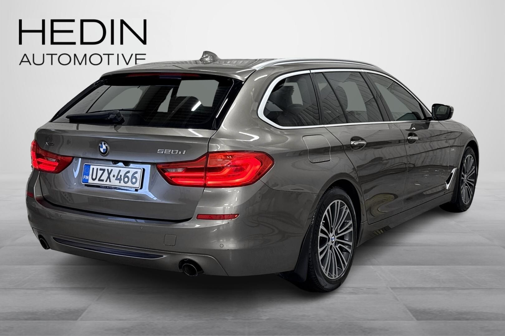 BMW 520 2018, kuva 2/33