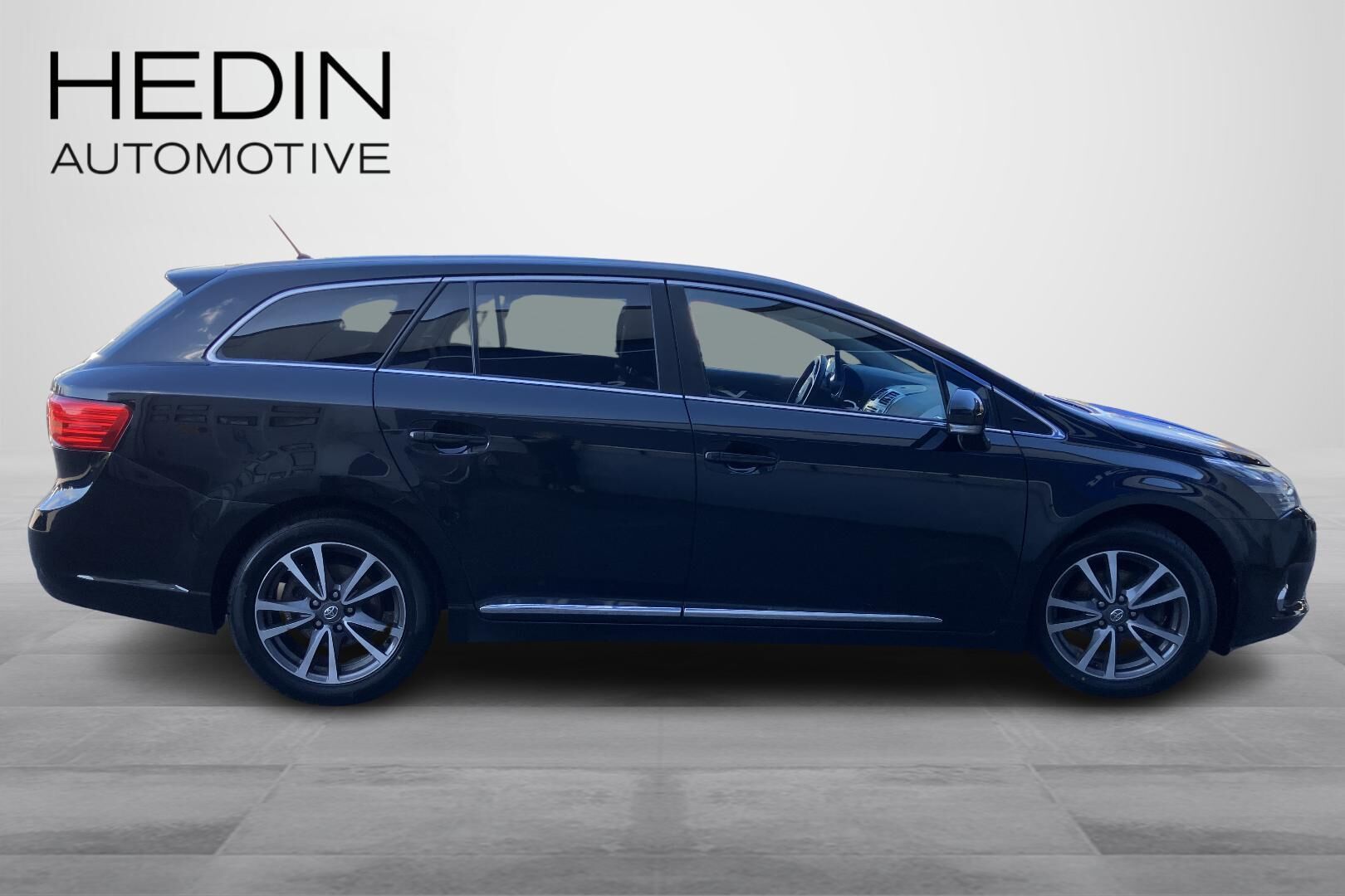 Toyota Avensis 2015, kuva 2/27