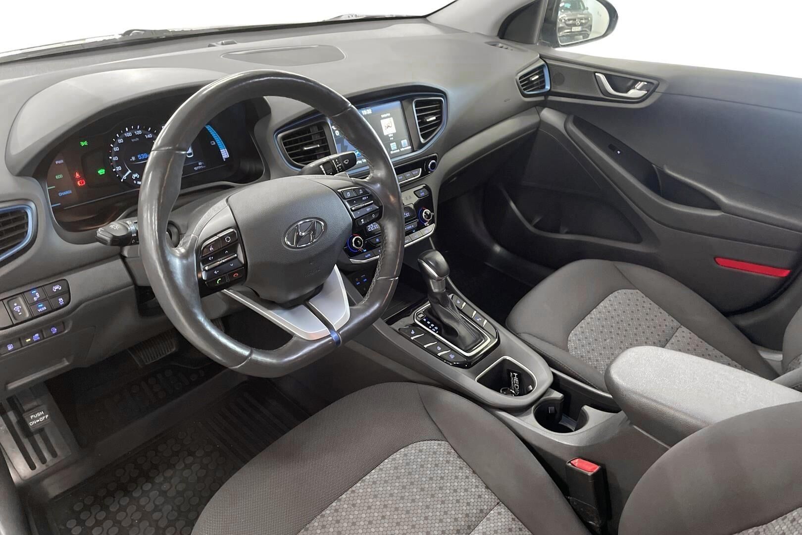 Hyundai Ioniq Plug-In DCT Style WLTP 2019, photo 7/21