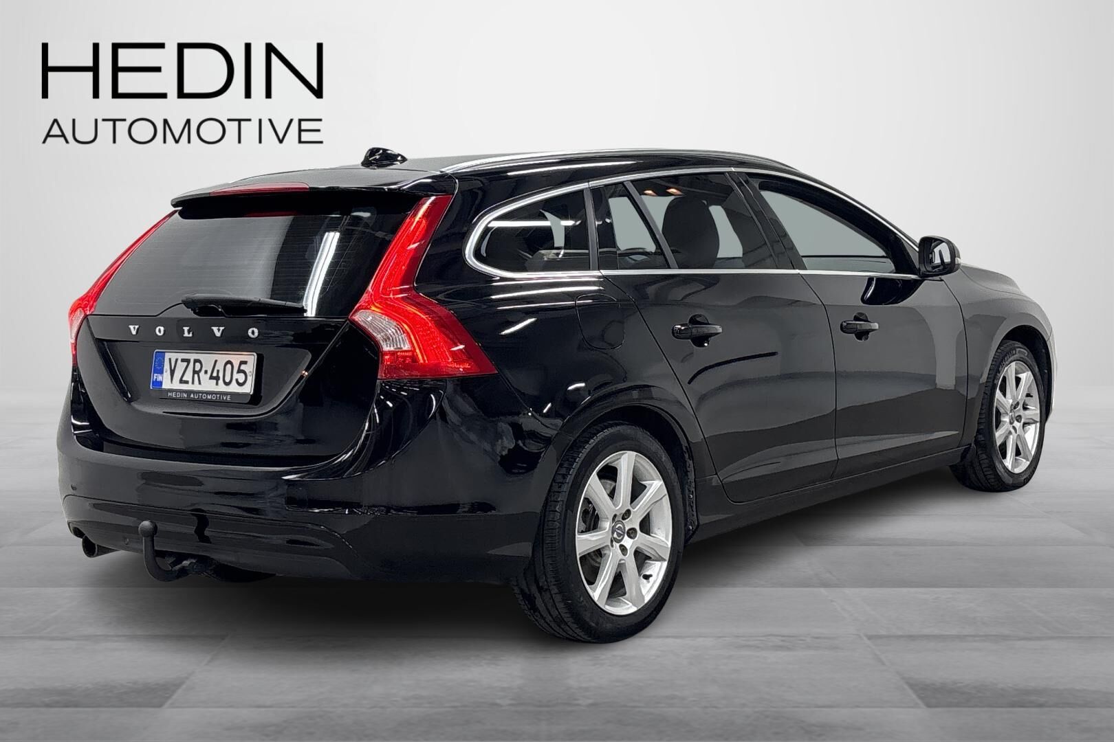 Volvo V60 D2 Business Classic Summum aut 2017, kuva 3/39