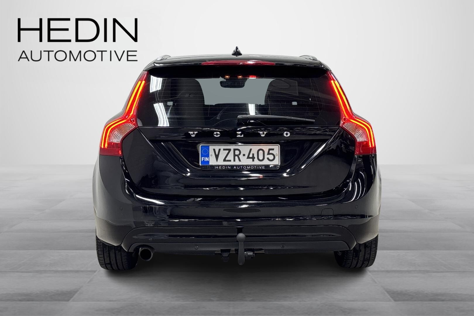 Volvo V60 D2 Business Classic Summum aut 2017, kuva 4/39