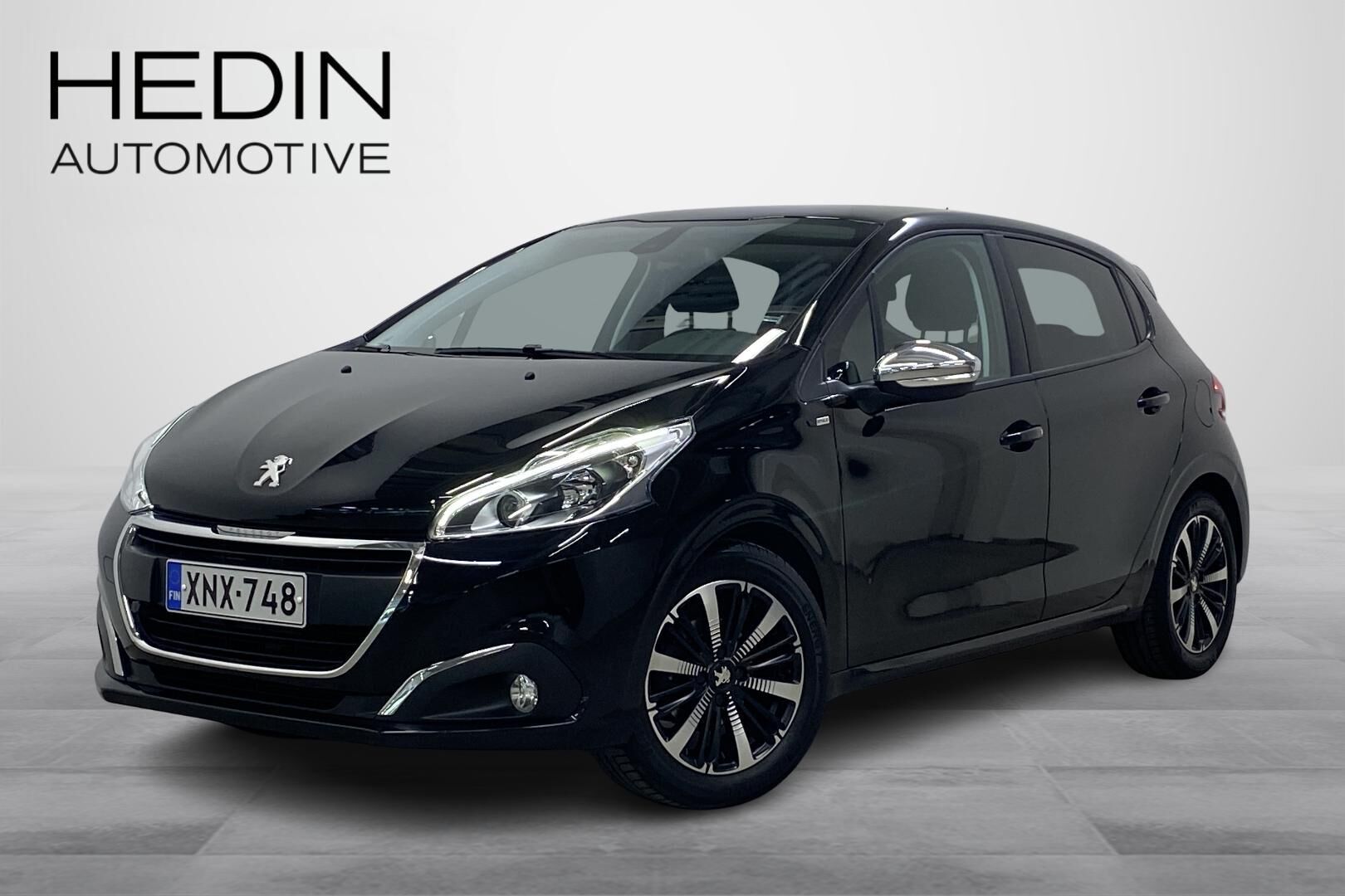 Peugeot 208 - XNX-748