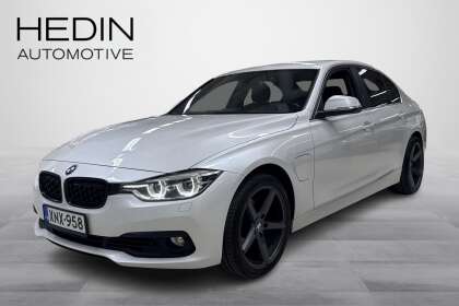 BMW 330 F30 Sedan 330e A Business - XNX-958