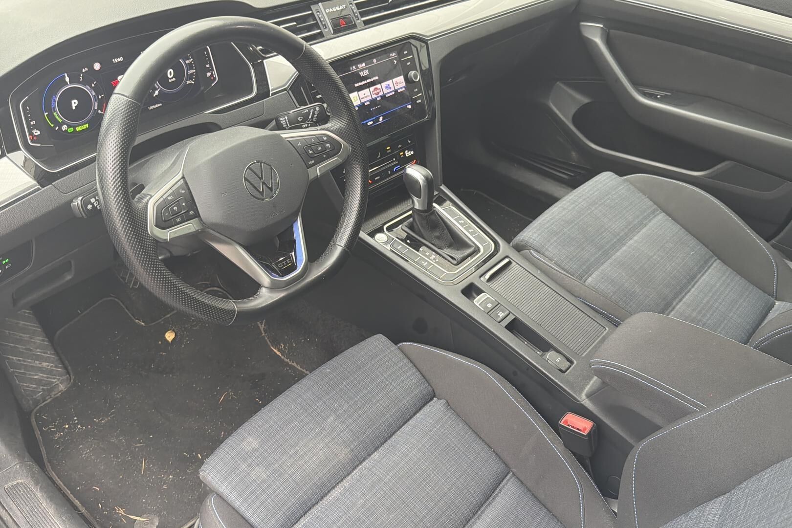 Volkswagen Passat 2022, kuva 3/7