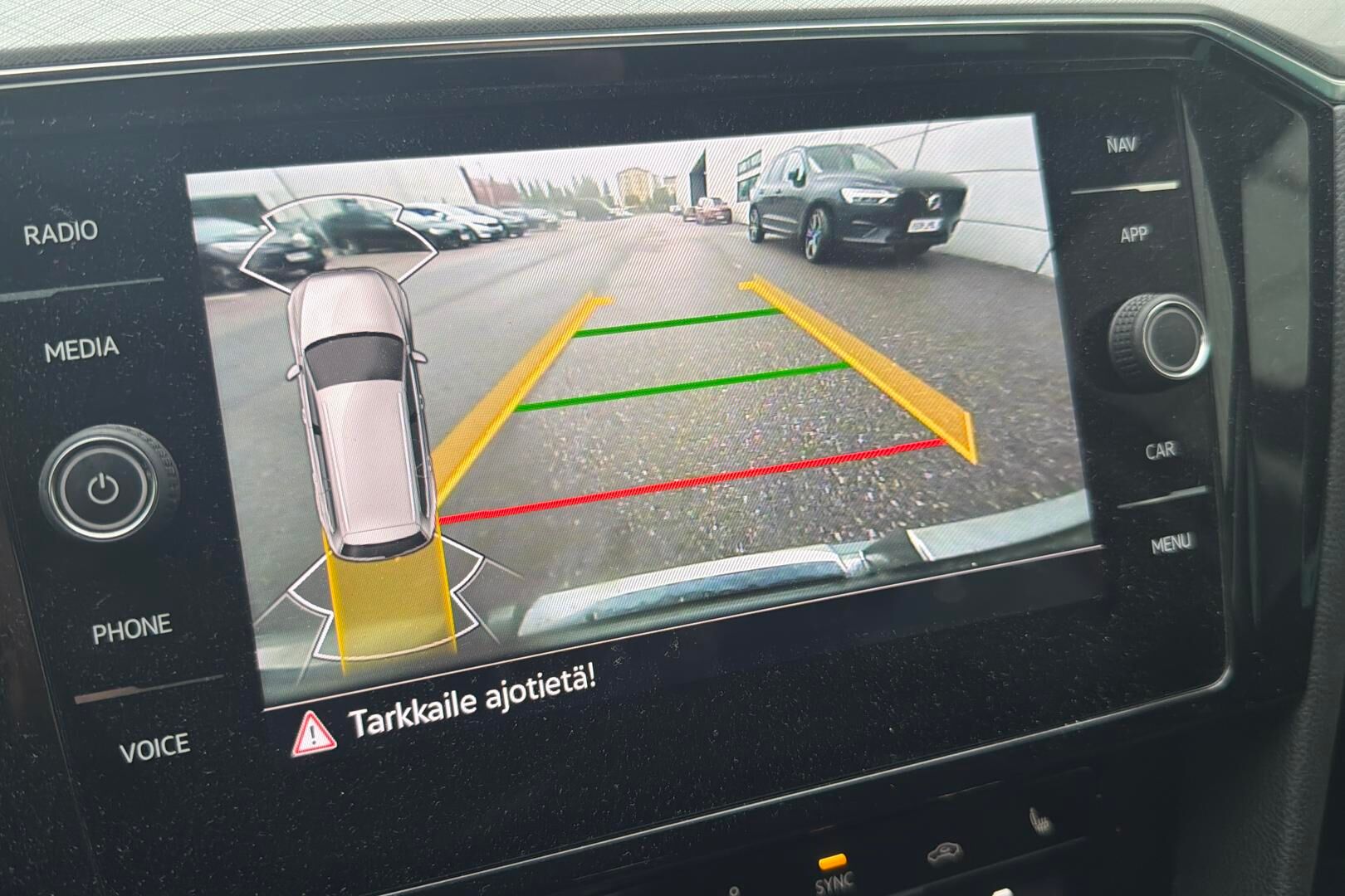 Volkswagen Passat 2022, kuva 5/7