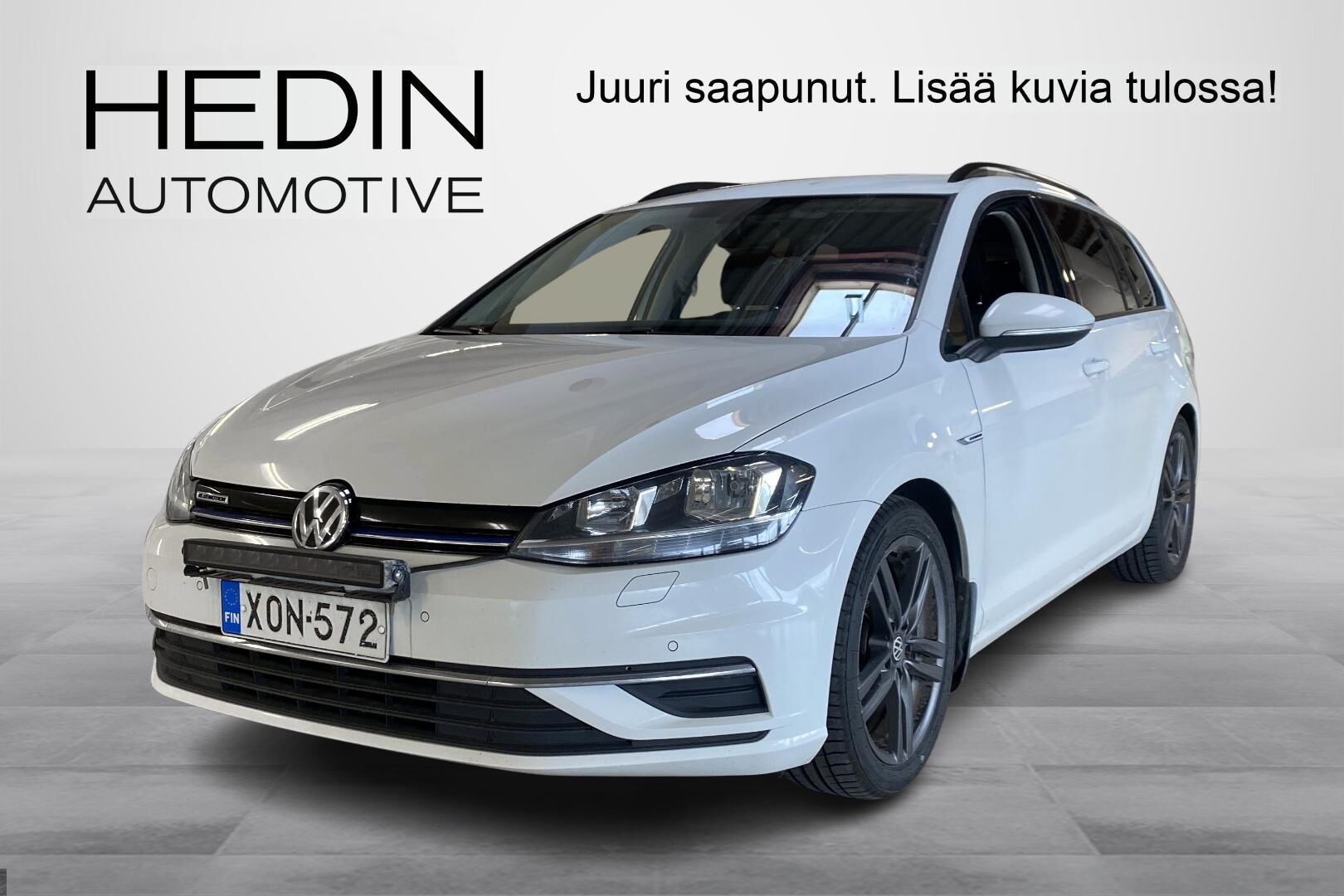 Volkswagen GOLF - XON-572