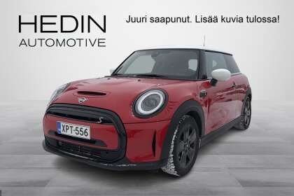 MINI HATCHBACK Cooper SE Essential // Peruutuskamera / Comfort Access / Urheiluistuimet - XPT-556