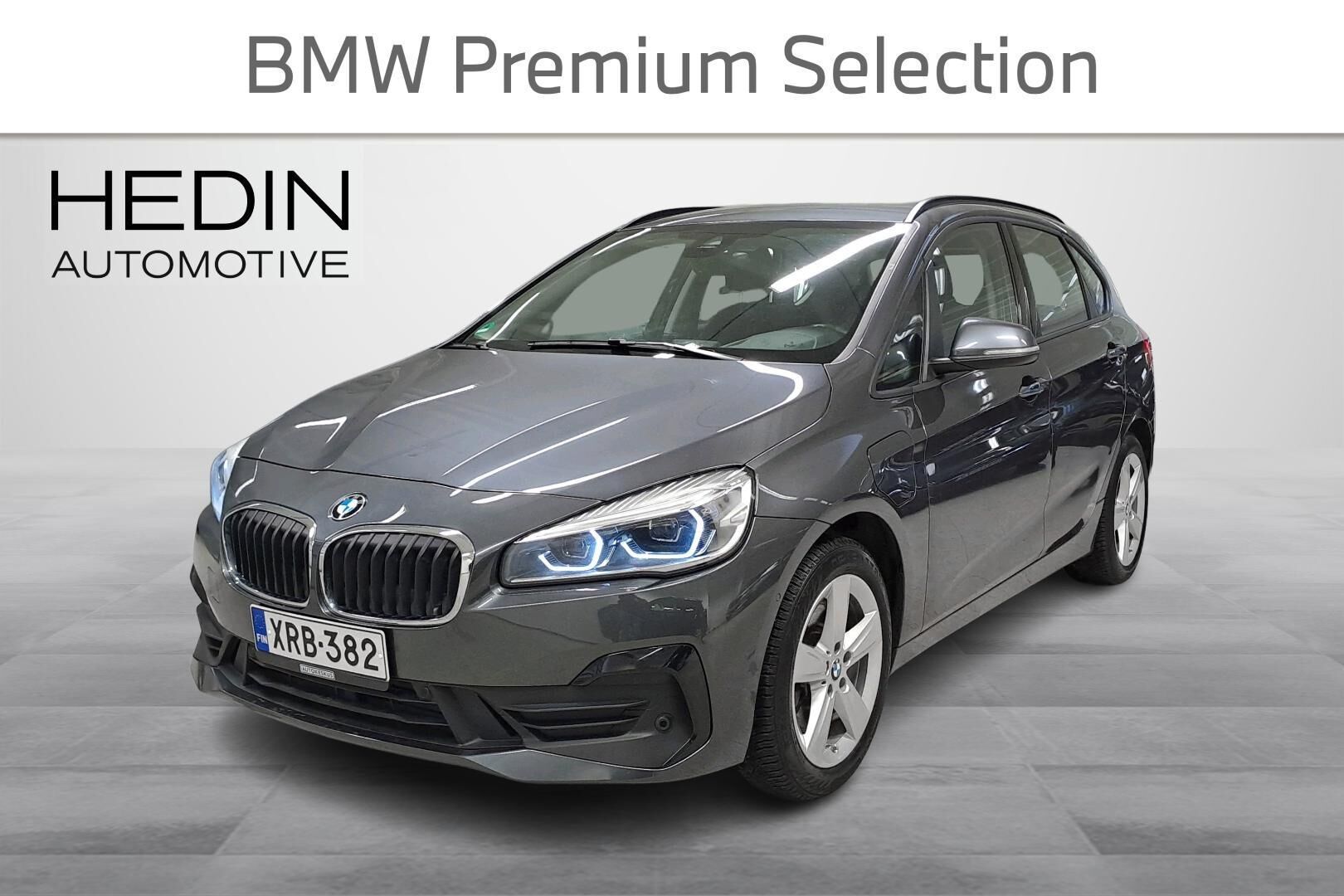 BMW 225 - XRB-382