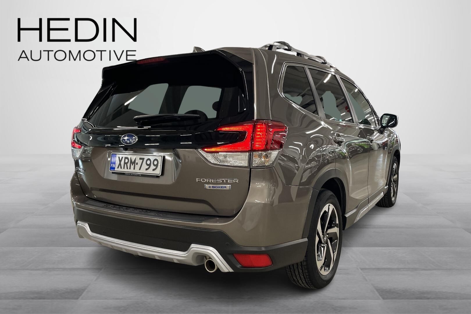 Subaru Forester 2,0i e-Boxer Ridge CVT 2022, kuva 2/35