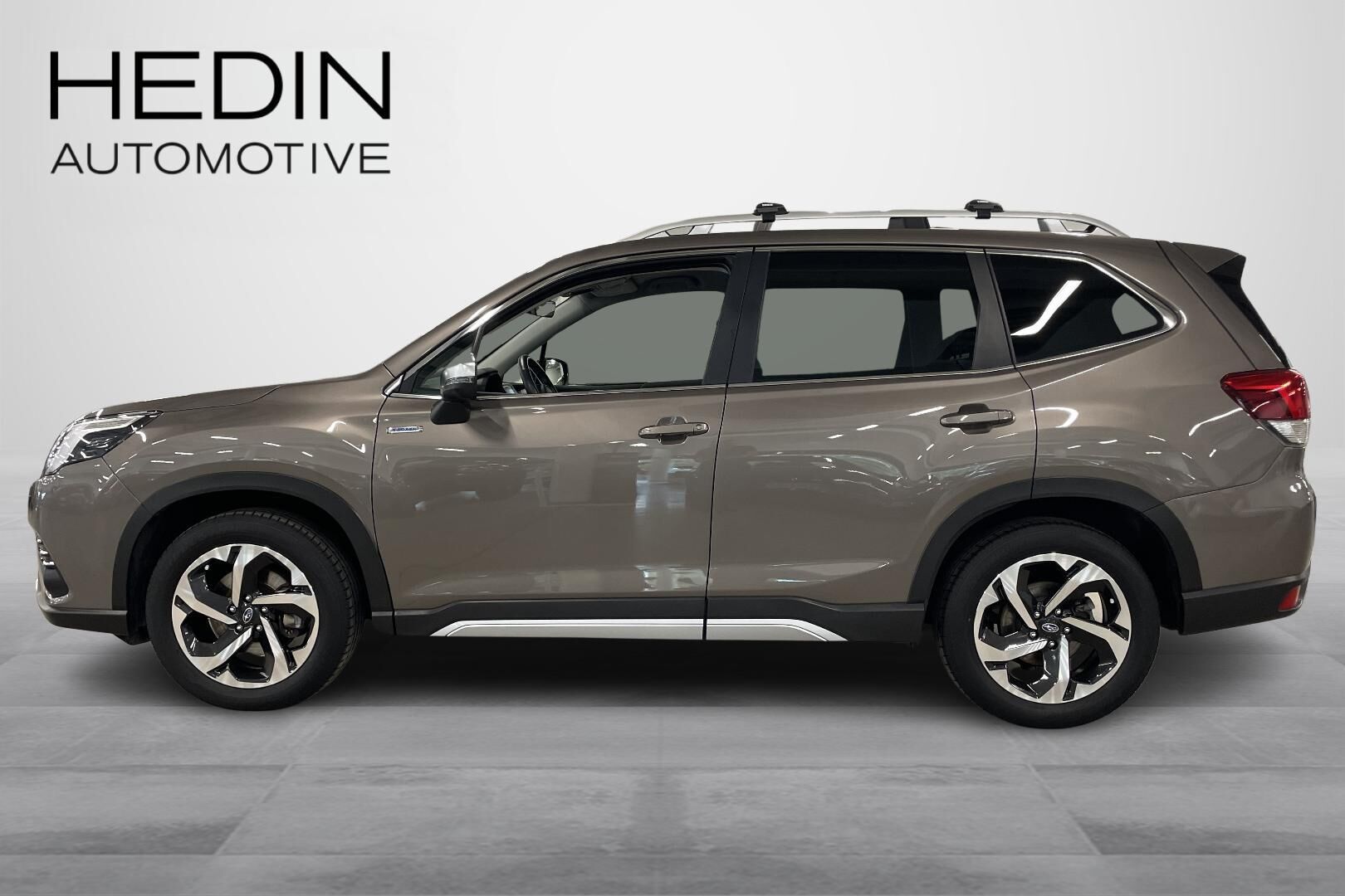 Subaru Forester 2,0i e-Boxer Ridge CVT 2022, kuva 5/35