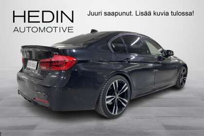 BMW 318 - XRU-886