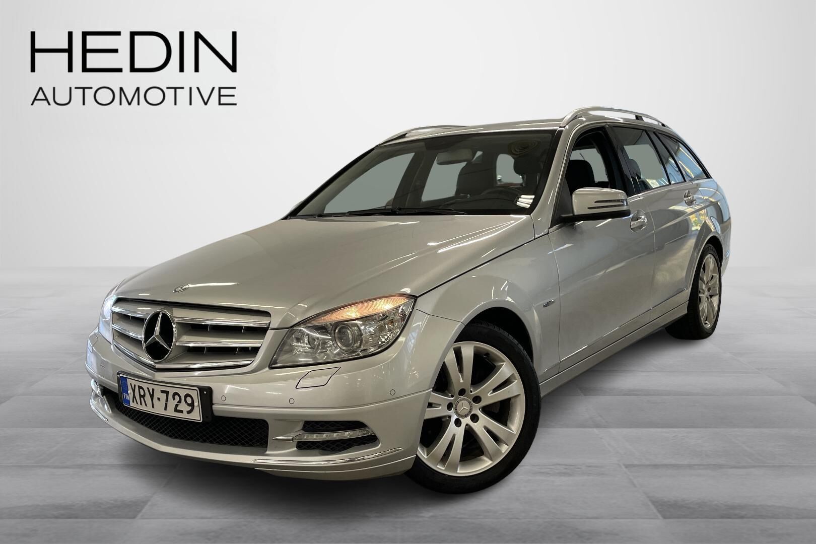 Mercedes-Benz C - XRY-729
