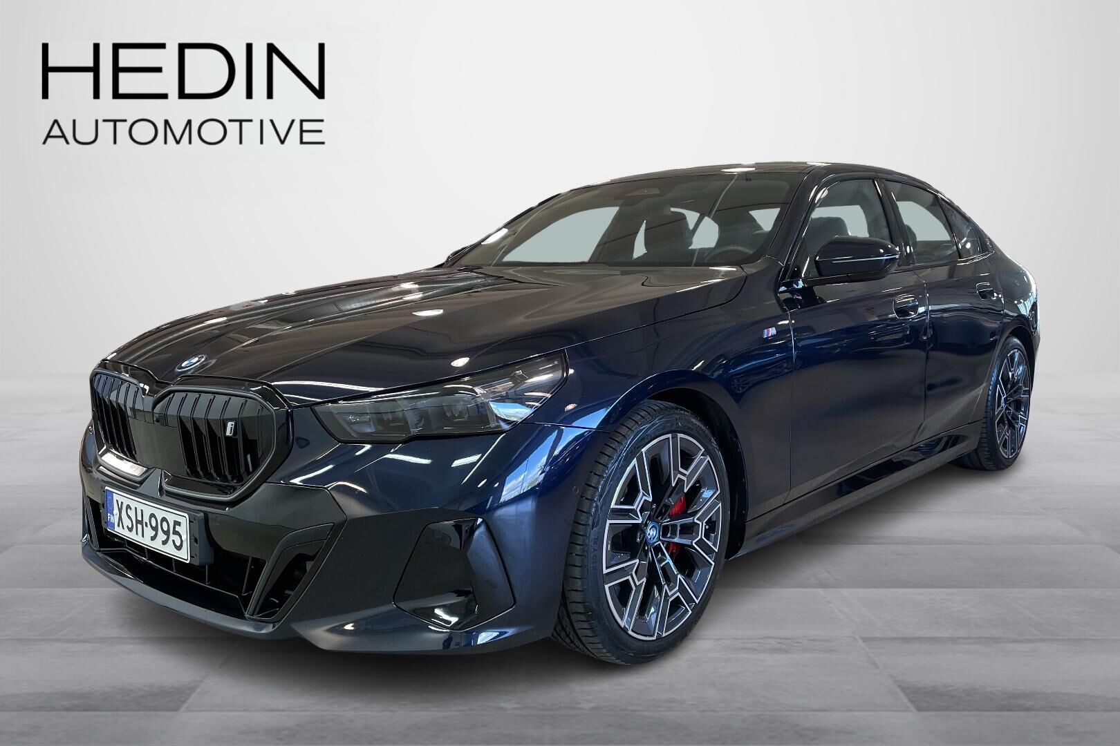 BMW i5 - XSH-995