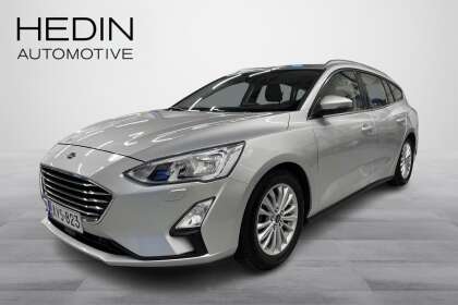 Ford FOCUS 1,5 TDCi EcoBlue 120hv A8 Titanium Wagon // Vetokoukku / Webasto / ACC - XVS-823