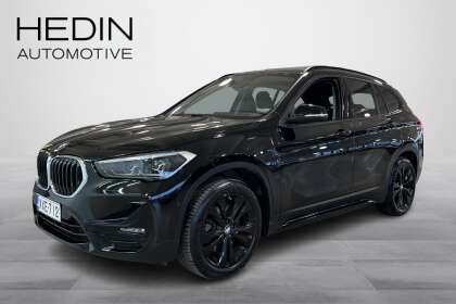 BMW X1 F48 xDrive25e A Charged Edition Sport // Urheiluistuimet / Navi / LED / HUD / Kamera // - XXE-712