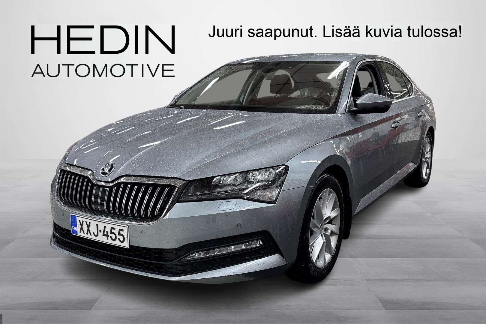 Škoda Superb - XXJ-455
