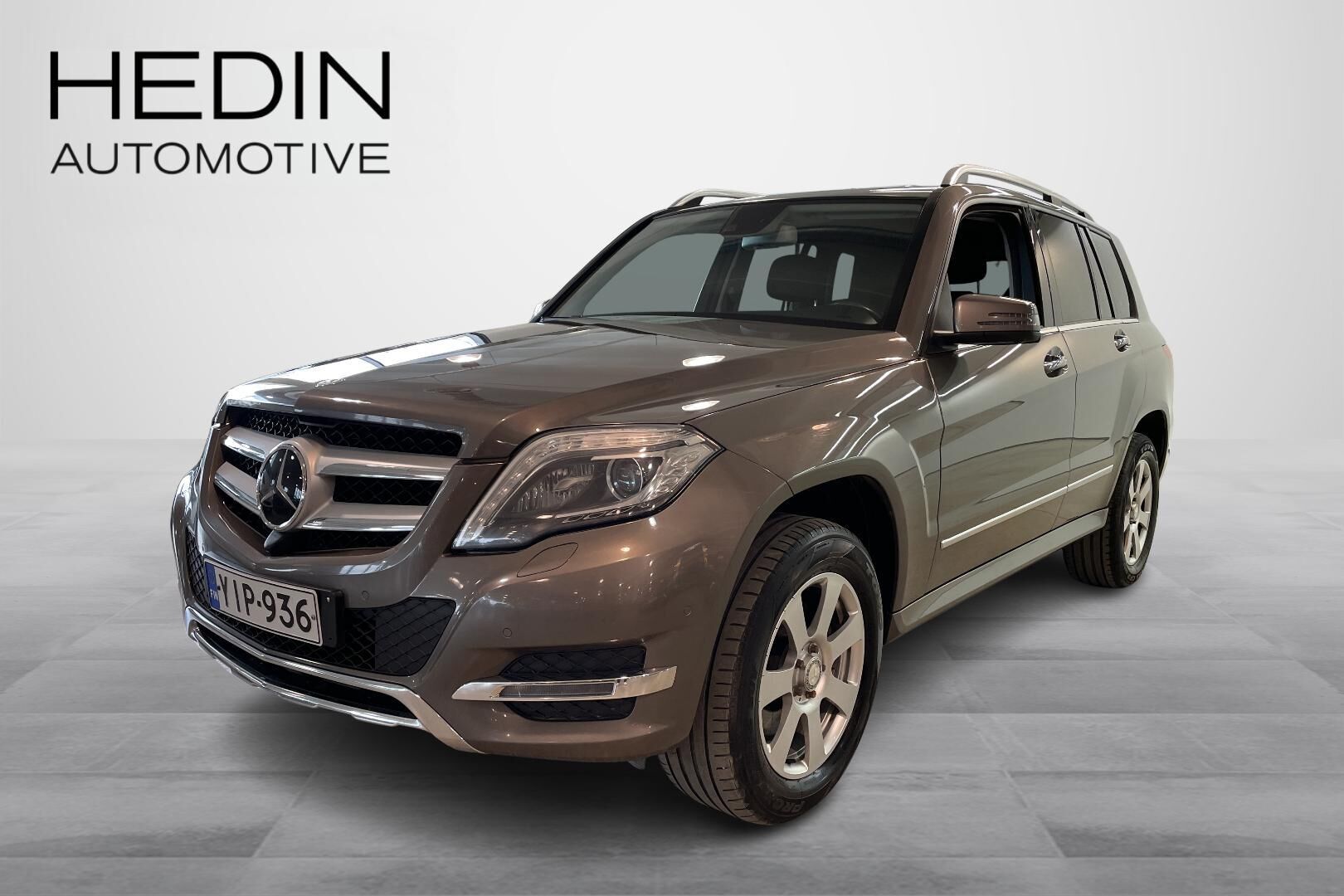 Mercedes-Benz GLK - YIP-936