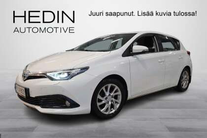 Toyota AURIS 1,2 T Active Multidrive S * Suomi-Auto * Vetokoukku * - YIX-822