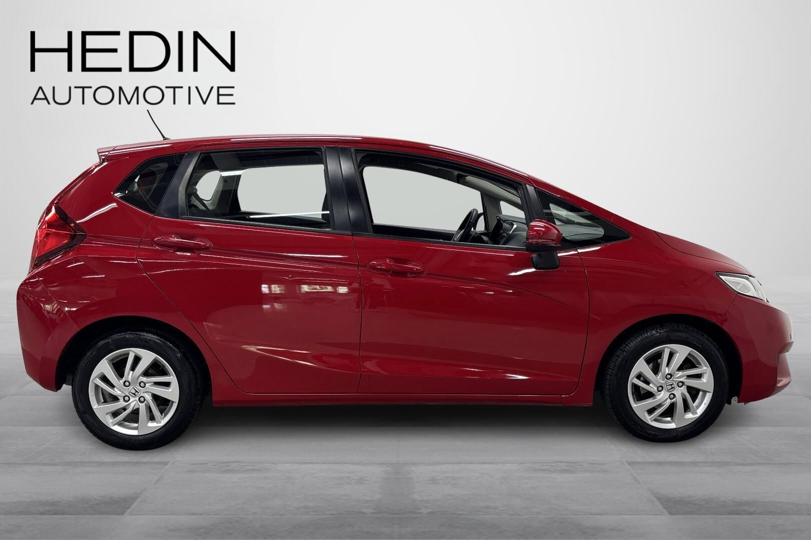Honda Jazz 5D 1,3 Comfort CVT 2016, photo 6/26
