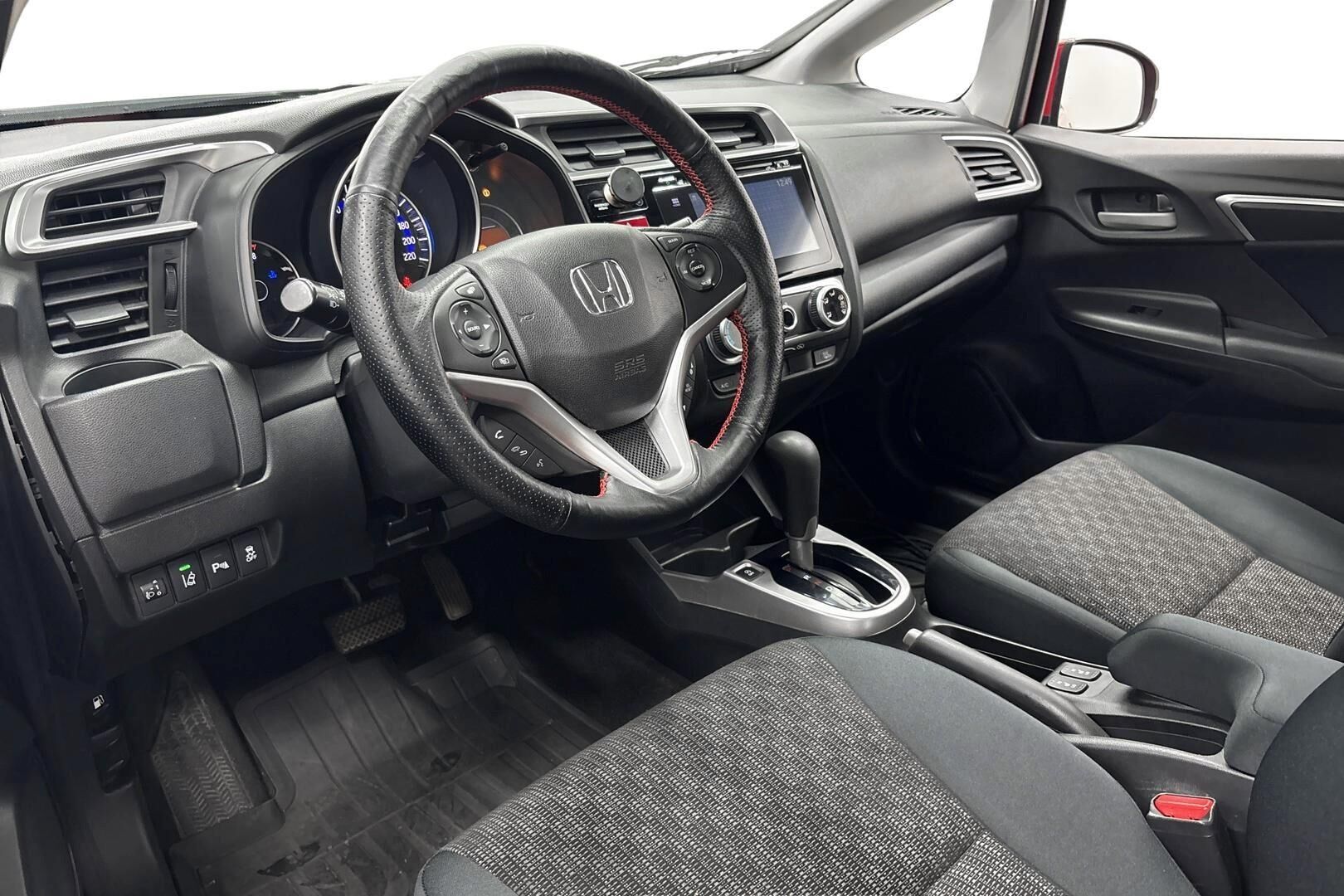 Honda Jazz 5D 1,3 Comfort CVT 2016, photo 7/26