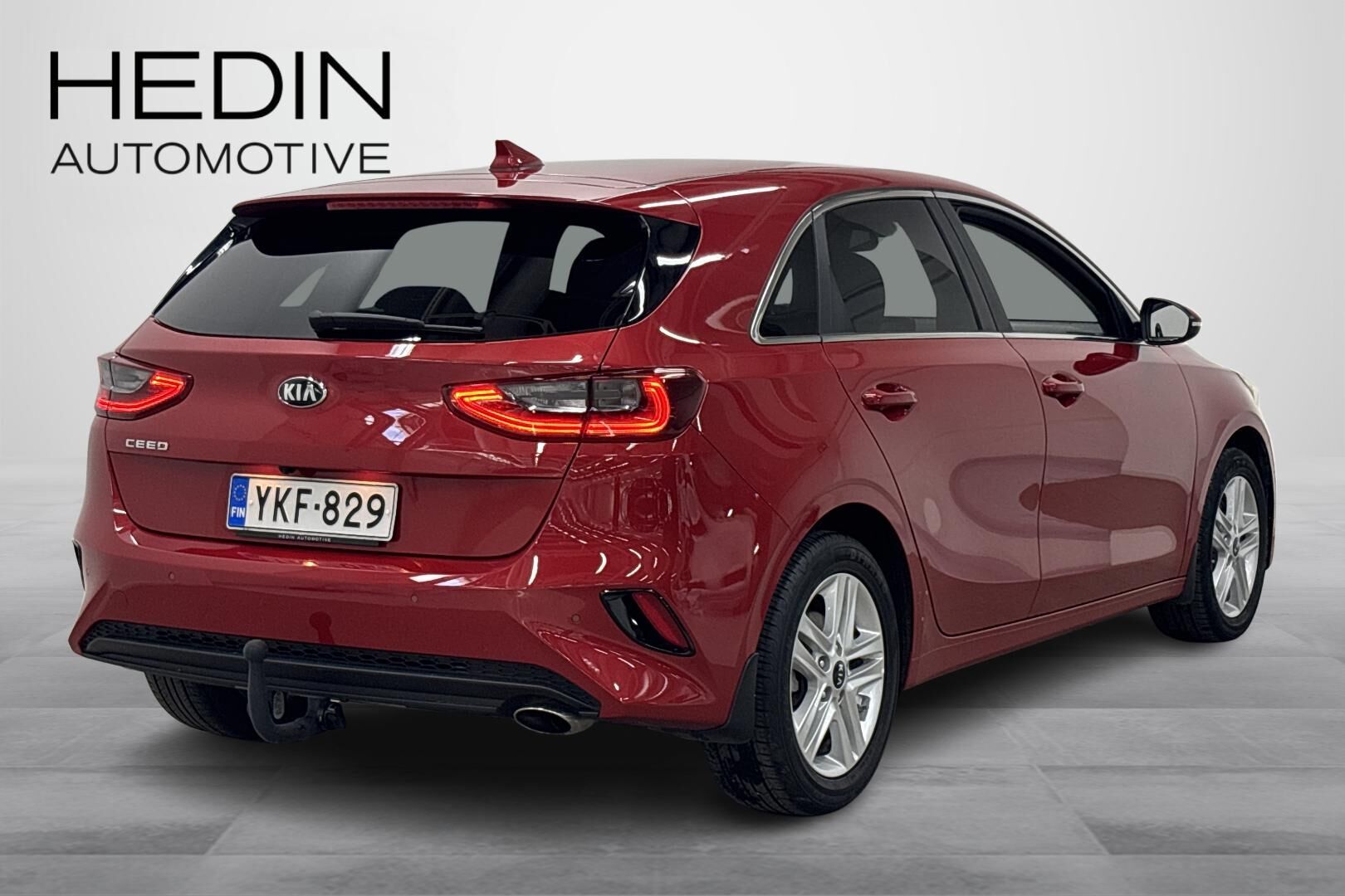 Kia Ceed 2019, kuva 3/28