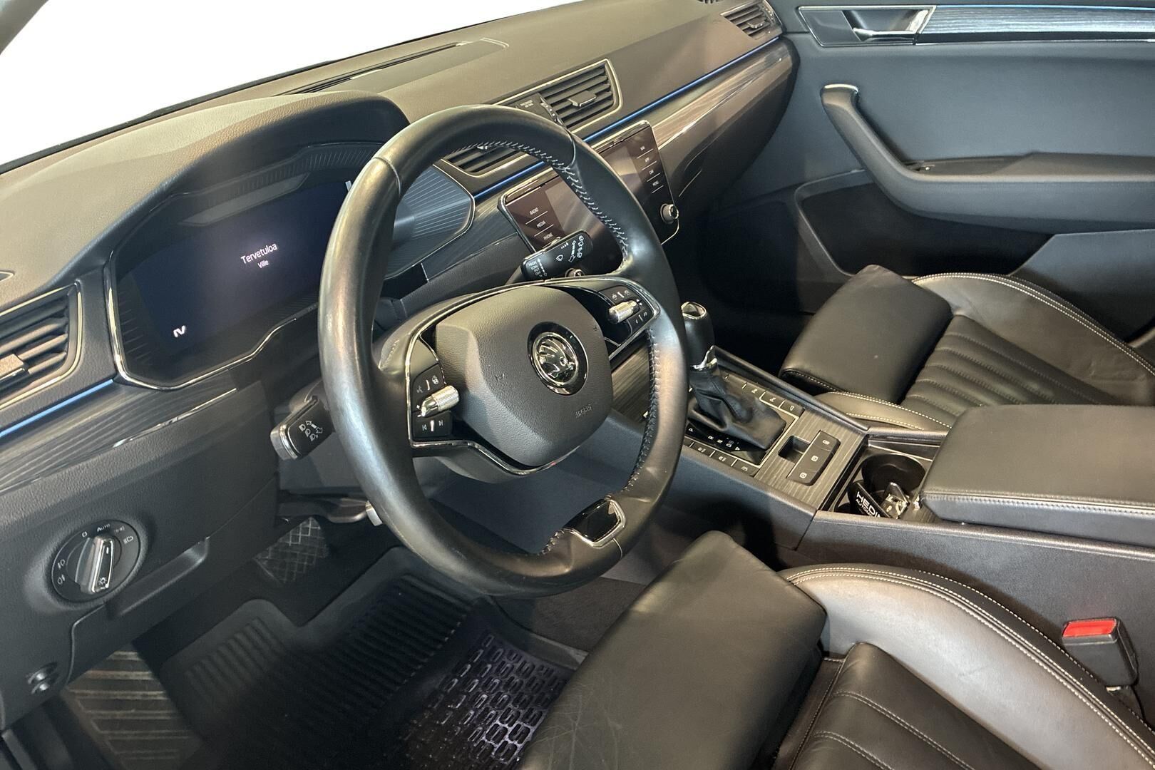 Skoda Superb 2022, kuva 7/18