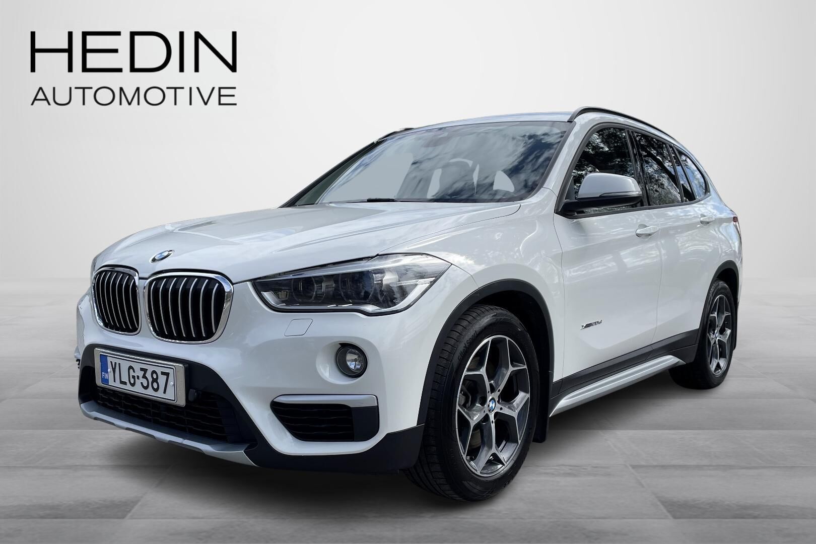 BMW X1 - YLG-387