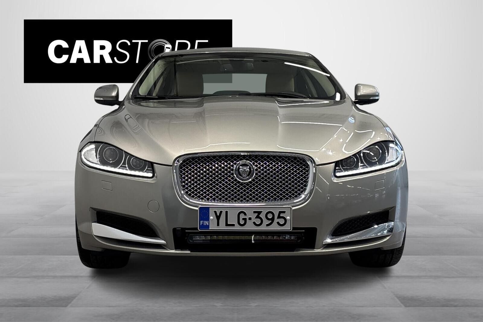 Jaguar XF 2,2 D 2011, kuva 4/29