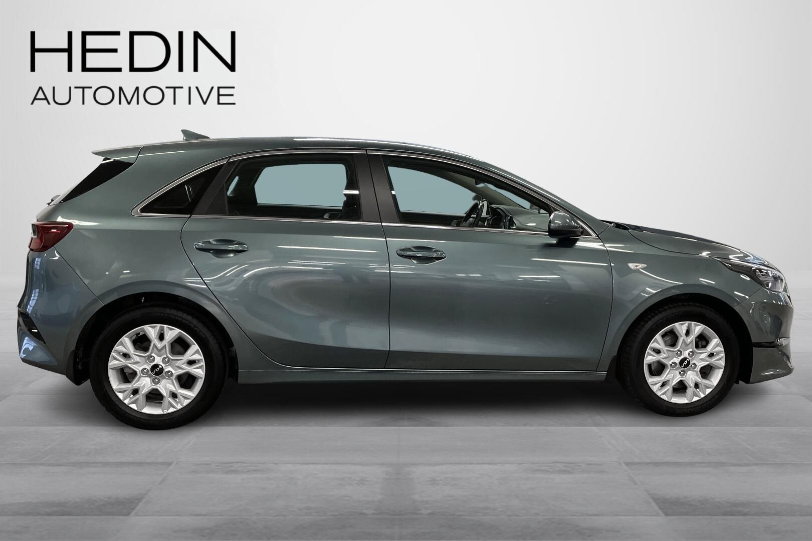 Kia Ceed 1,5 T-GDI 160hv EX 5D DCT 2023, bild 6/18