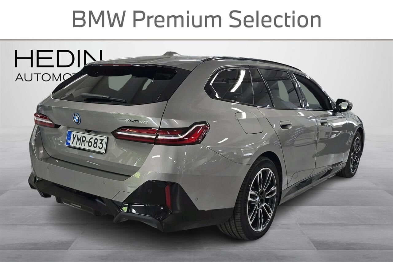 BMW i5 G61 Touring xDrive40 M Sport 2026, photo 3/19