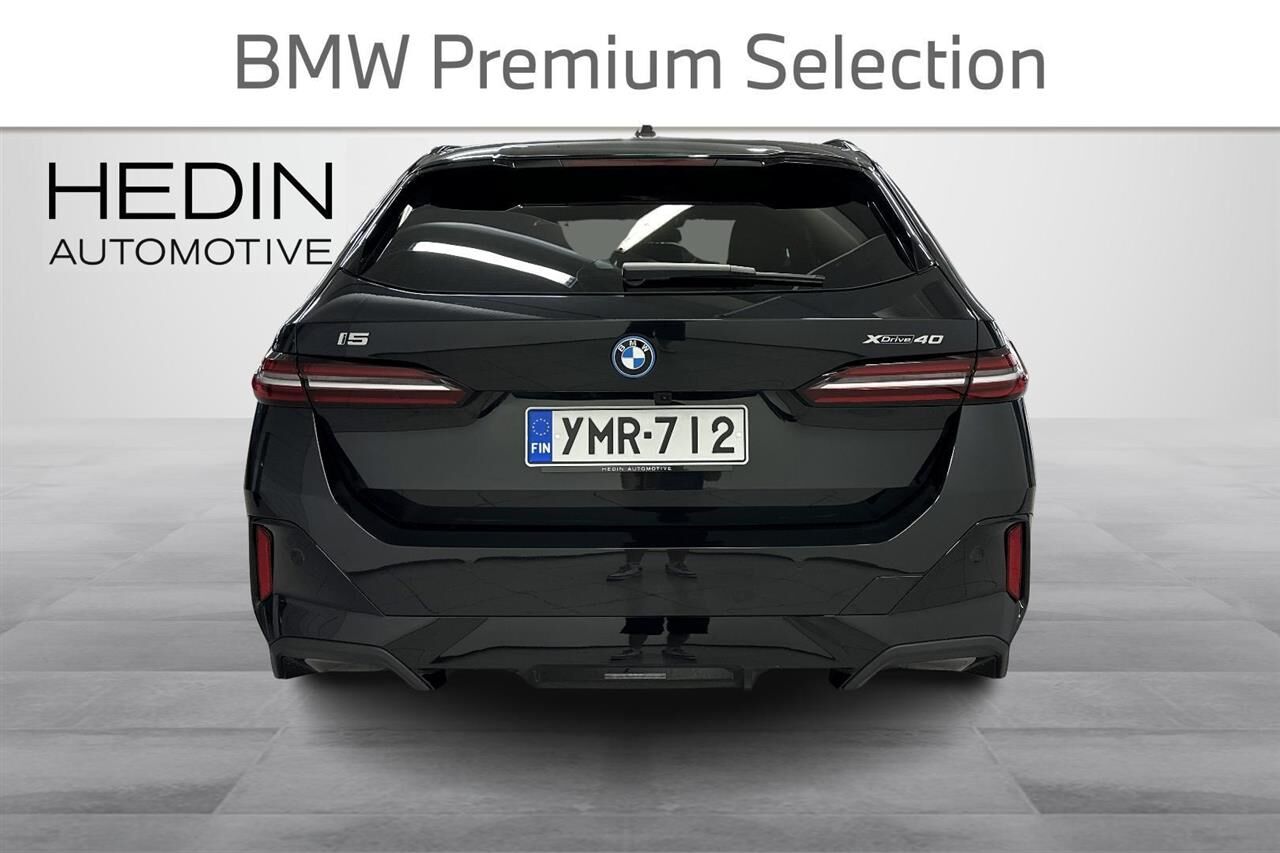 BMW i5 G61 Touring xDrive40 M Sport 2026, kuva 4/20