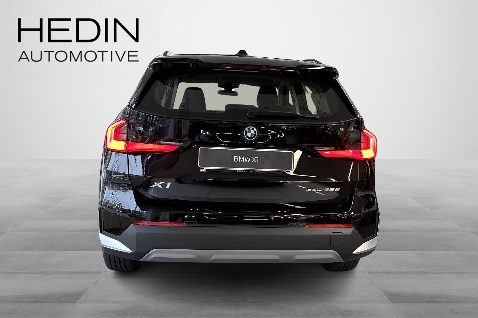 BMW X1 U11 25e A xDrive Charged Plus 2026, kuva 3/23