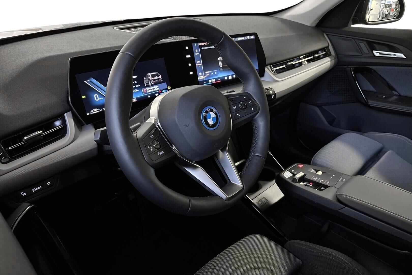 BMW X1 U11 25e A xDrive Charged Plus 2026, kuva 7/23