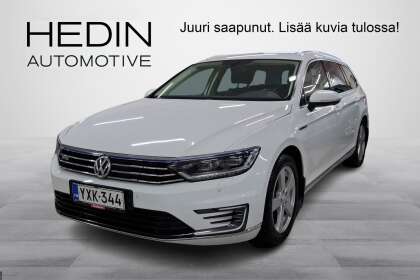 Volkswagen PASSAT Variant GTE Plug-In Hybrid 160 kW (218 hv) DSG-automaatti// Webasto/ACC/ Ergo-istuin/ Peruutuskamera - YXK-344