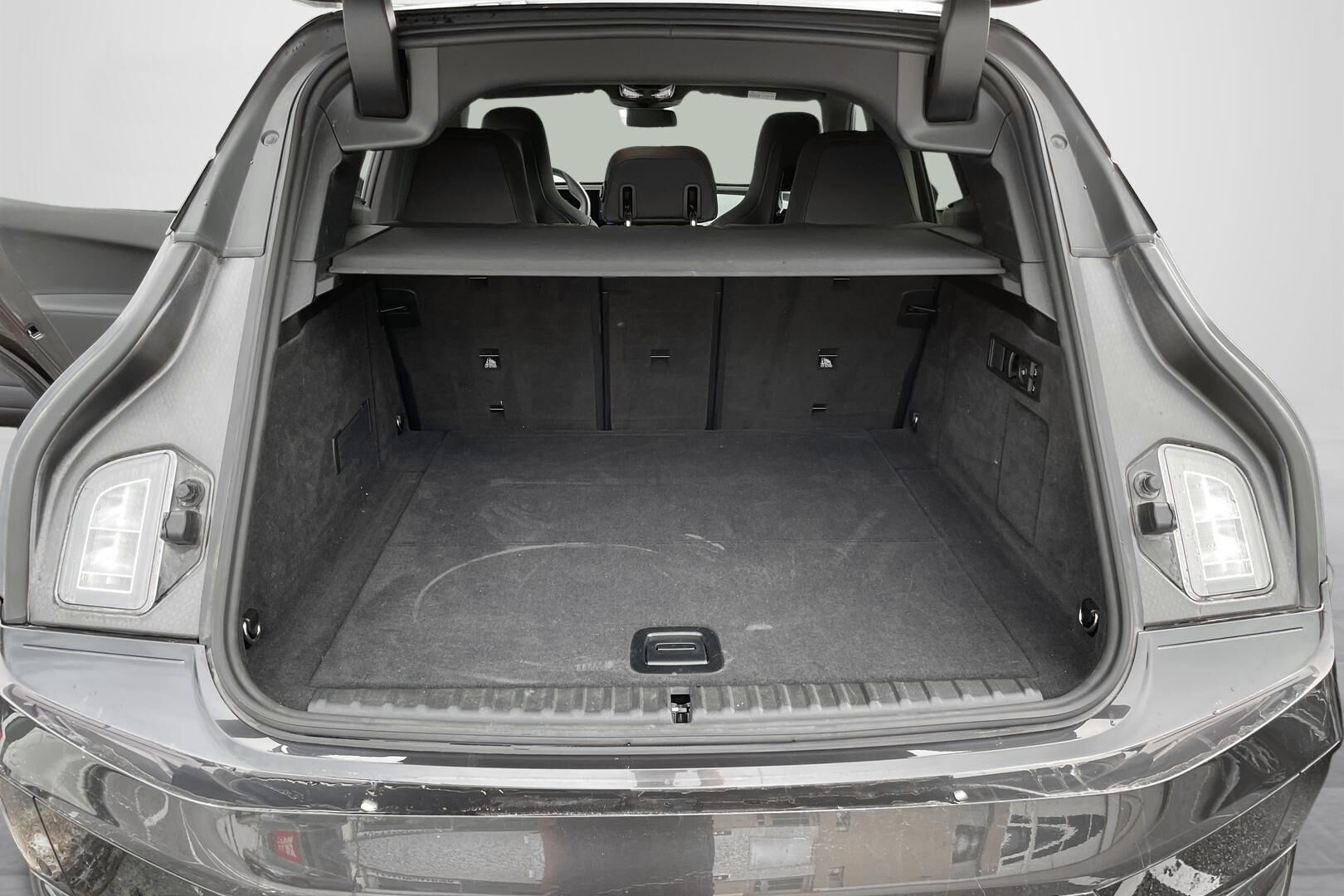 BMW iX xDrive50 Fully Charged Edition 2024, photo 5/5