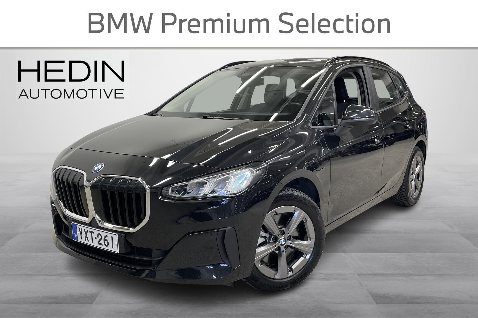 BMW 230 U06 Active Tourer 230e xDrive Charged Edition // Harman Kardon / Urheiluistuimet //