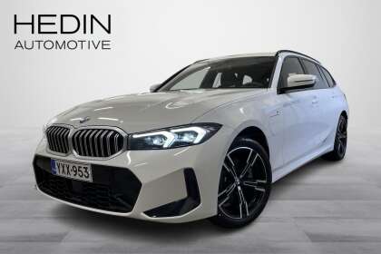 BMW 330  - YXX-953