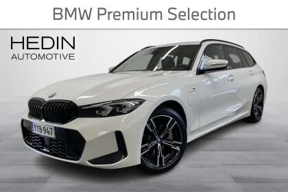 BMW 330  - YYB-947